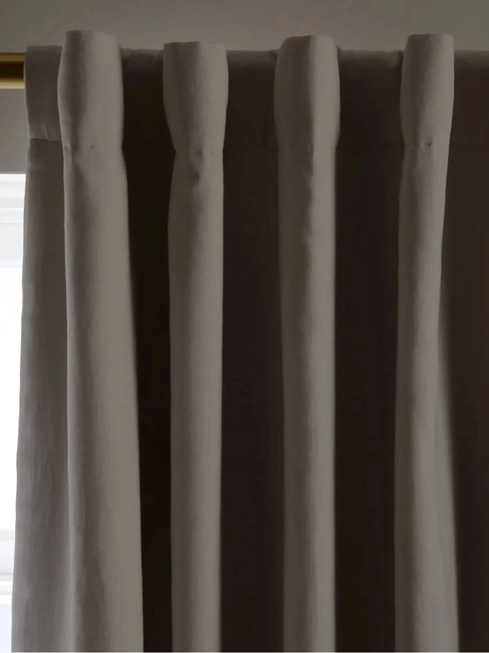 New Quince European Linen True Blackout 1 Curtain Panel Cloud Gray 48x 108”